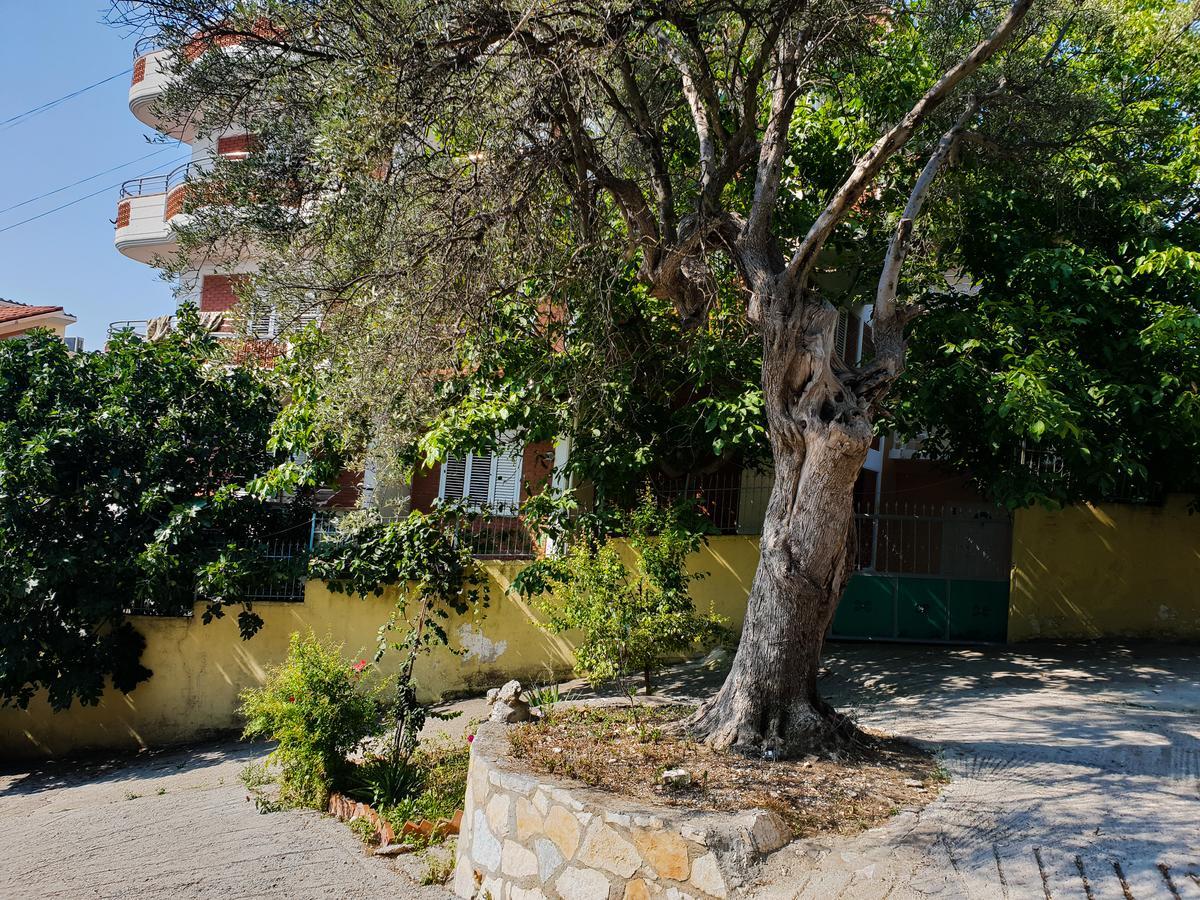 Lux Apartments Vlorë 외부 사진
